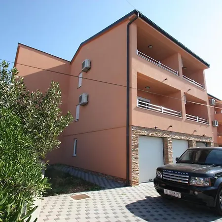 Apartman Ante *